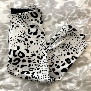 Adidas white snow leopard crop legging